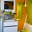 blue room, kitchenette