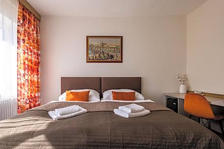 Double Room with Extra Bed