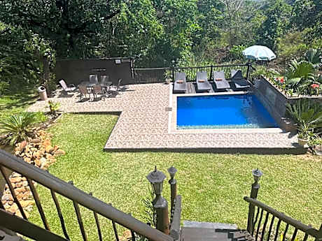 Safari Bed & Breakfast