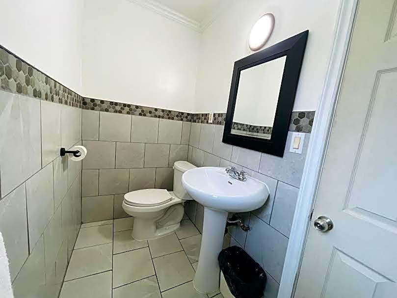 A1 Inn Niagara Falls