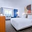 Spark by Hilton Modesto