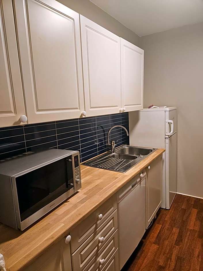 Enter Backpack Apartments