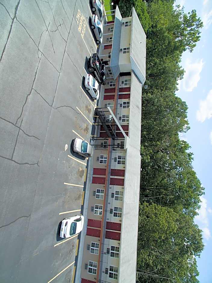 Red Carpet Inn Berlin