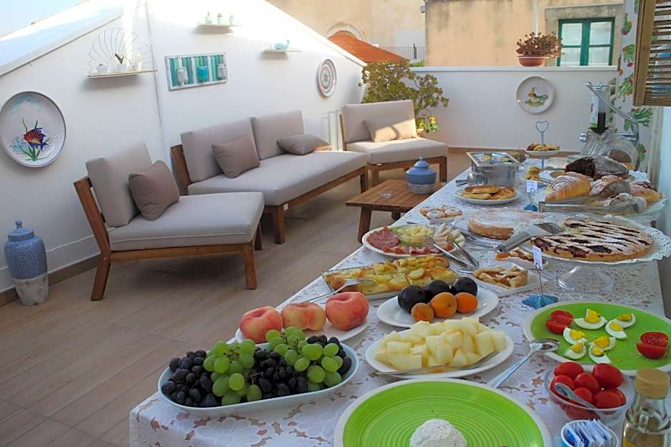 Noto Da QuassÃ¹ Relax B&B