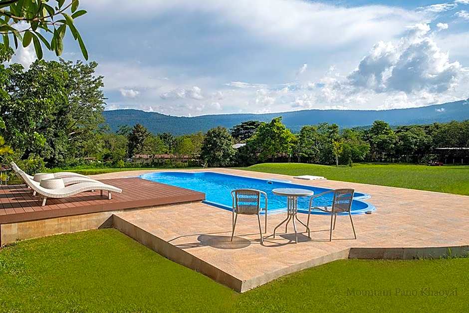 Mountain Pano Khao Yai Homestay