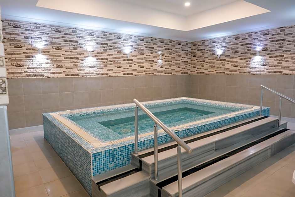 The Green Oasis Otel Spa