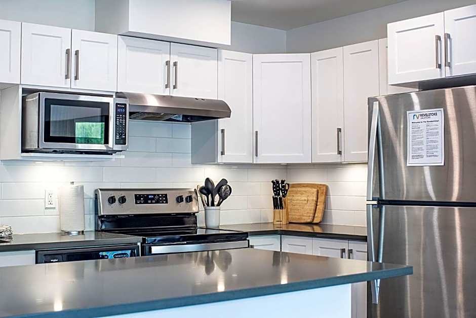 RendezView by Revelstoke Vacations