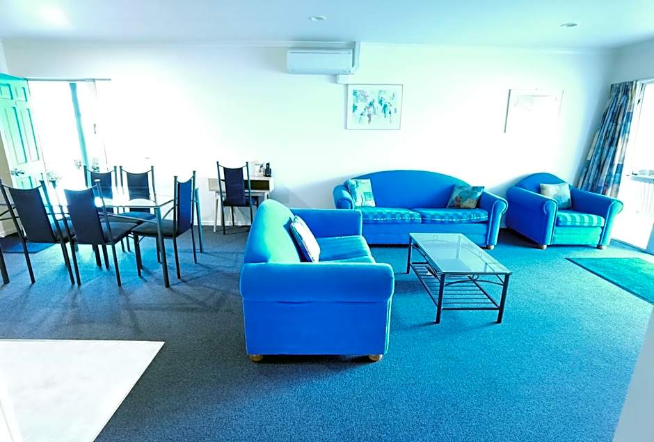 Harringtons Motor Lodge