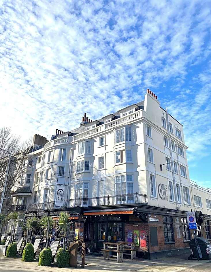 Penthouse near park - air con - Guest and the City