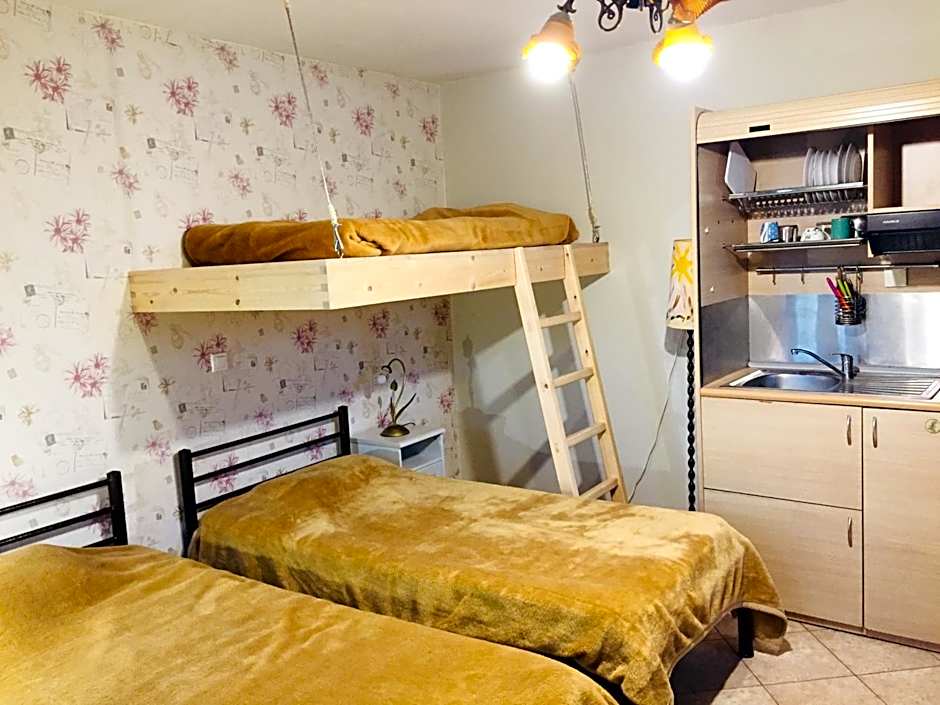 Studios Arabas