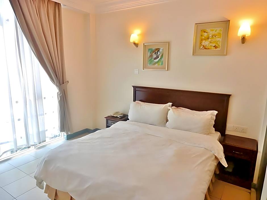 De Galleria Hotel