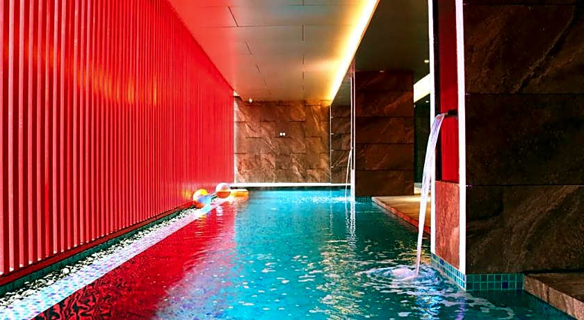 Red Hotel Cubao, Quezon City