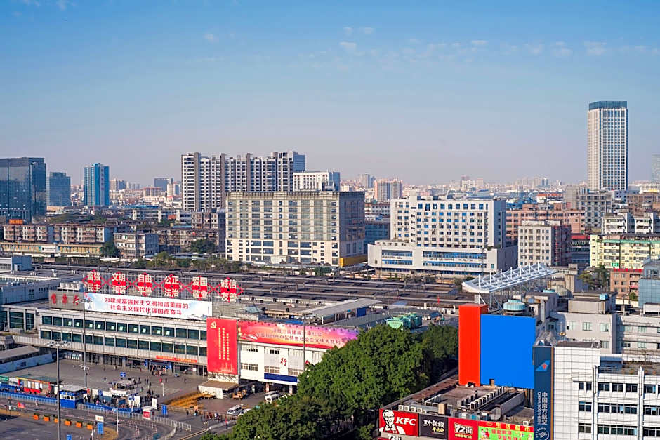 T Social Hotel Guangzhou Railway Station Branch
