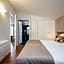 Essence Inn Marianos Hotel