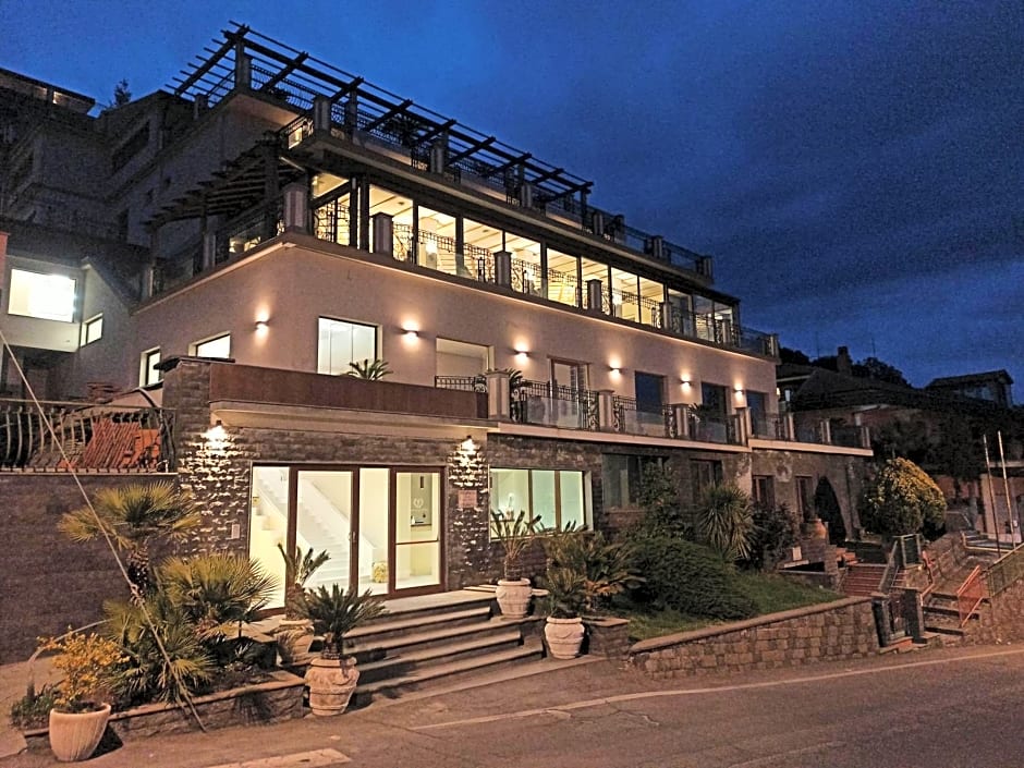 Hotel Primavera Dell'Etna