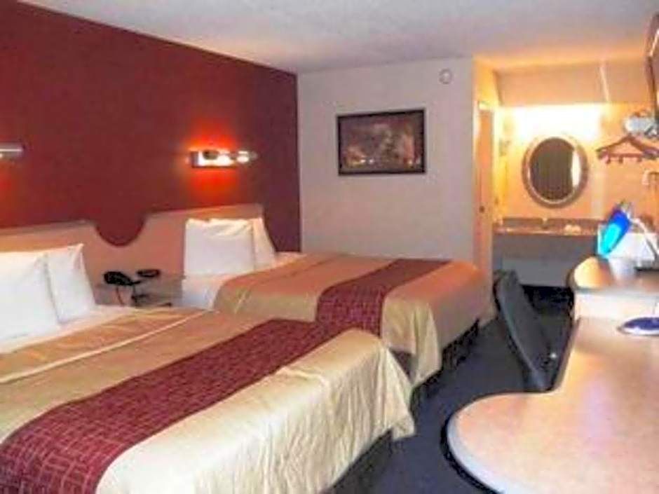 Rodeway Inn – Fort Wayne, IN