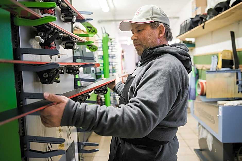 Laguscei Dolomites Mountain Hotel