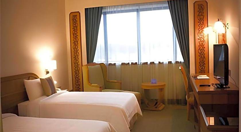 The Centrepoint Hotel