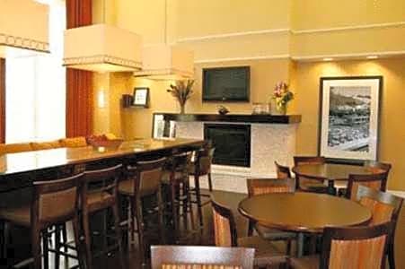 Hampton Inn & Suites Scottsboro
