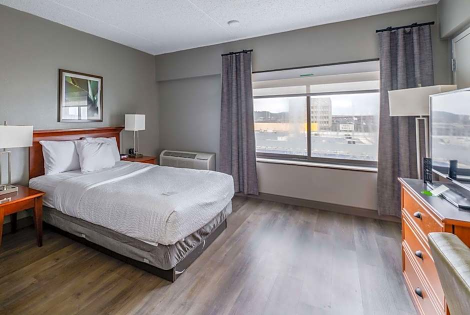 La Quinta Inn & Suites by Wyndham New Haven