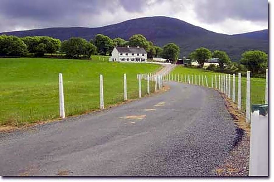 Valley View Farmhouse