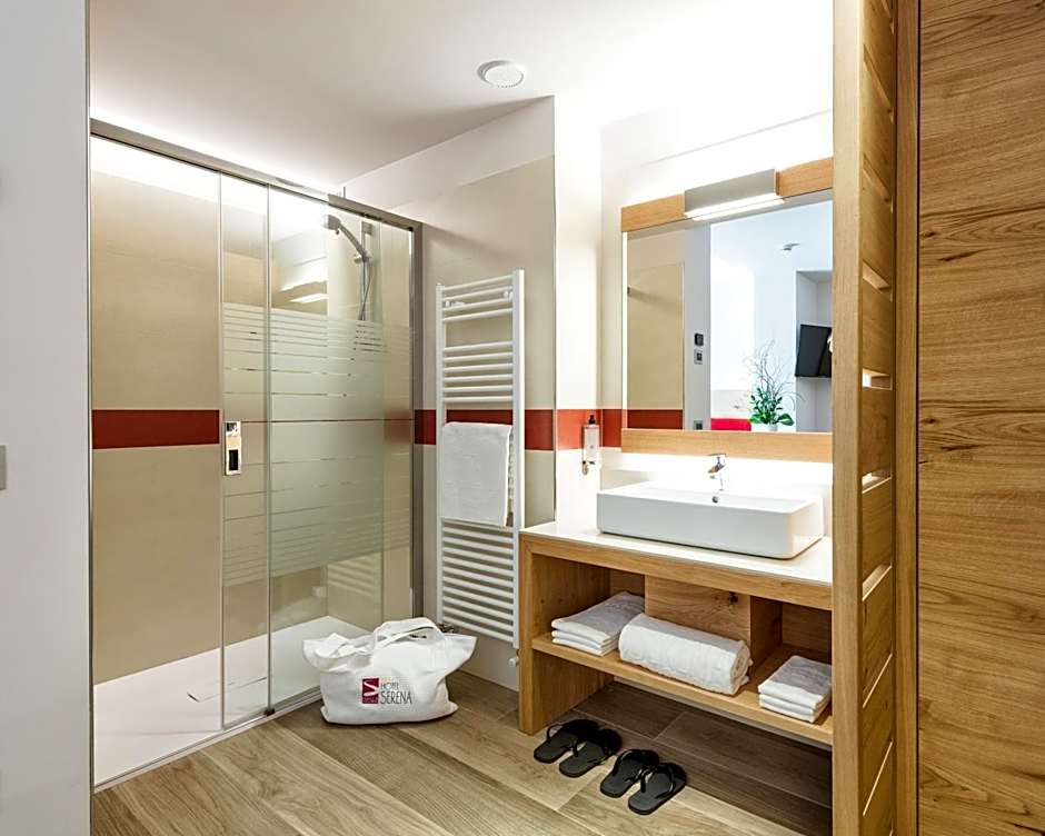 Family Hotel Serena