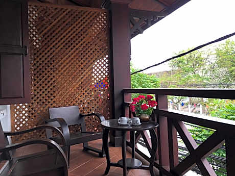 Twin Room with Balcony
