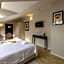 Leonis Restaurant & Rooms