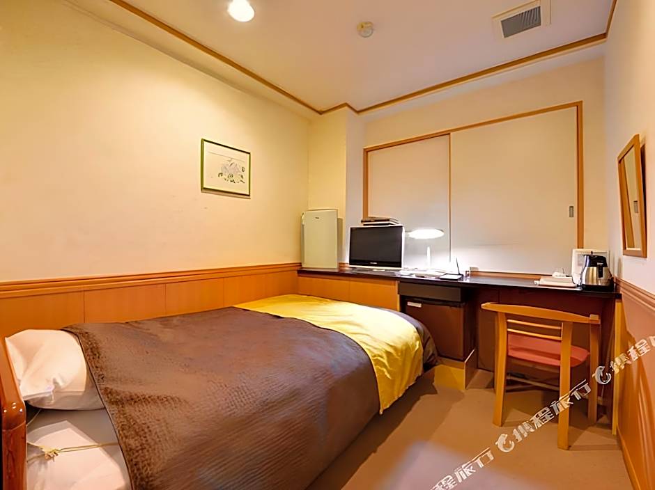 Tokai Center Hotel