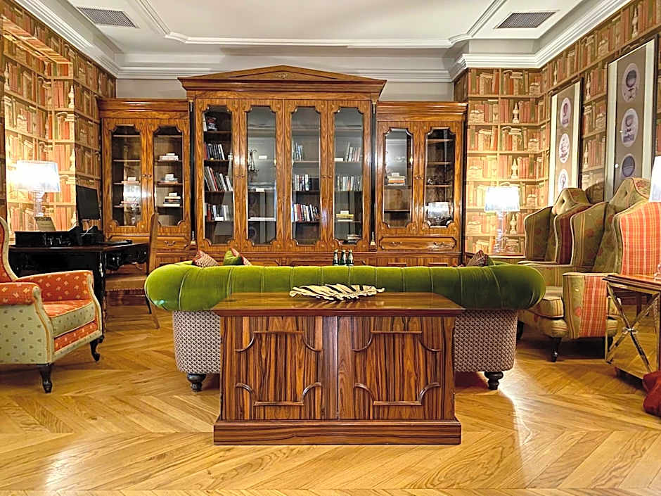 The Bonerowski Palace Boutique Hotel