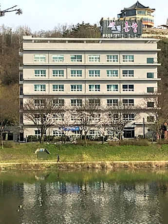 Hotel Choonhyang