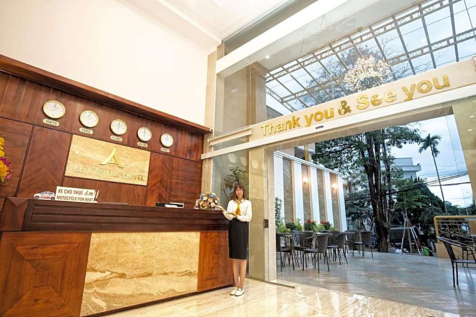 Le Centre Hotel