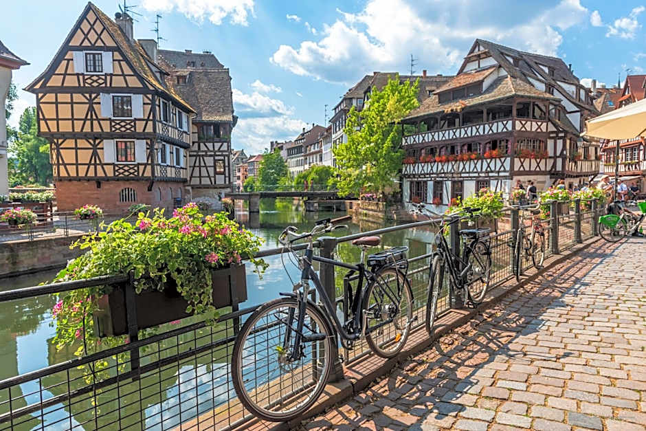 Cerise Strasbourg Appart Hotel