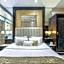 Hotel Emperor Palms