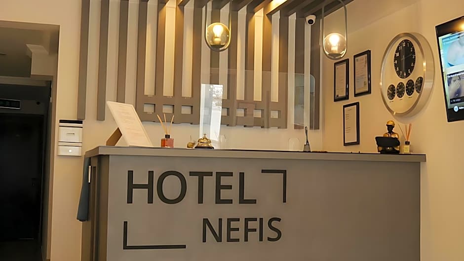 Nefis Hotel City