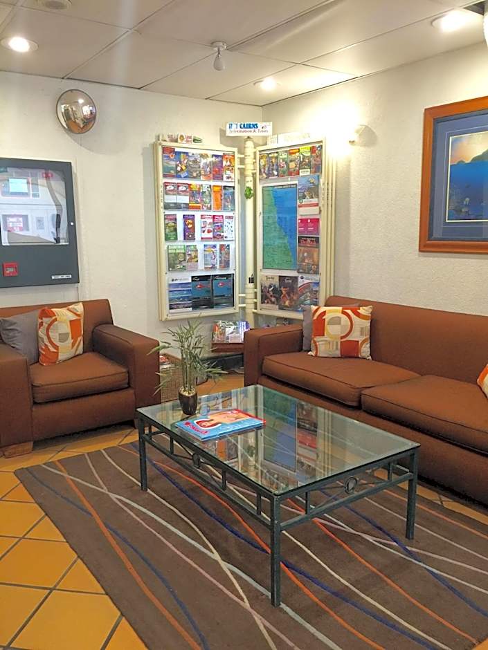 Inn Cairns Boutique Apartments