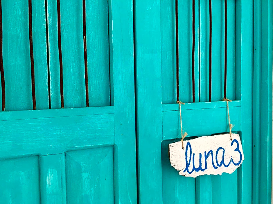 LunArena Barefoot Hotel