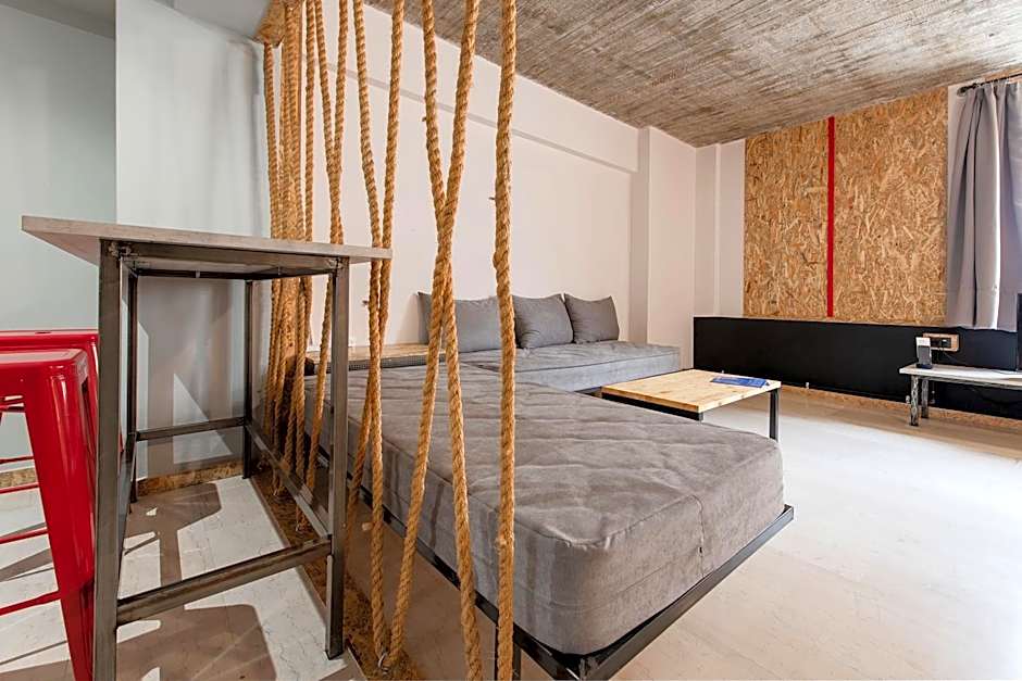 Piraeus Premium Suites