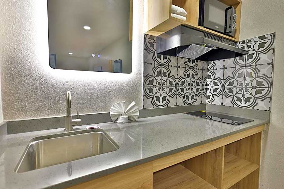 West Texas Inn & Suites with Kitchenette