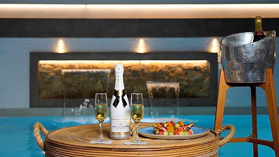 Hotel Evilion Sea And Sun