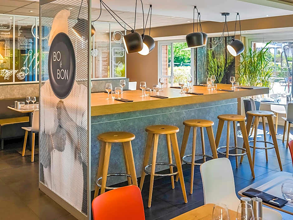ibis Roanne