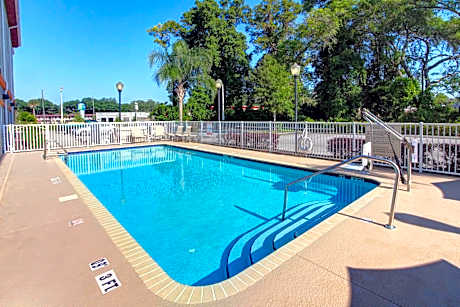 Holiday Inn Express Silver Springs - Ocala By IHG