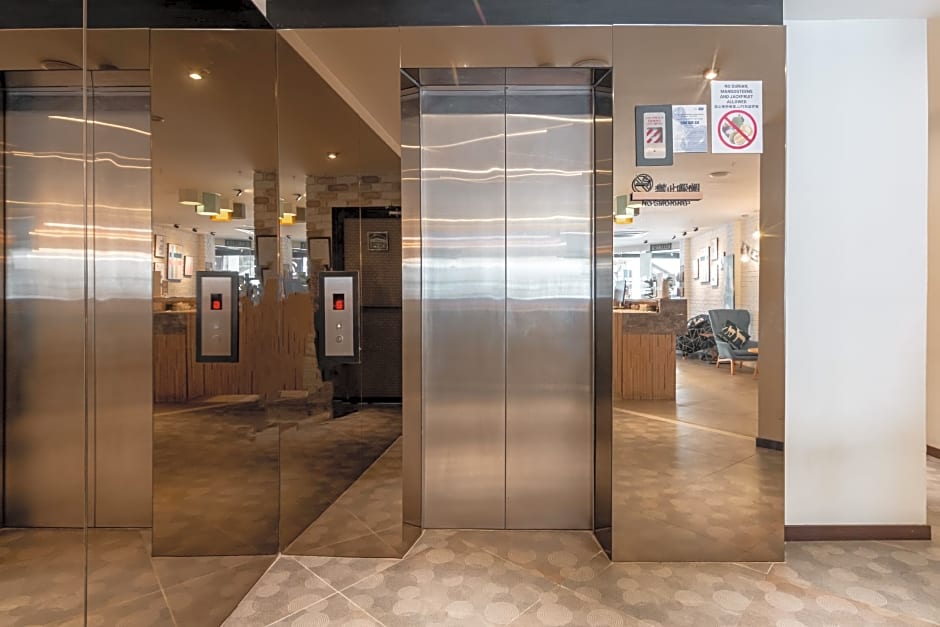 Apple 1 Hotel Times Square