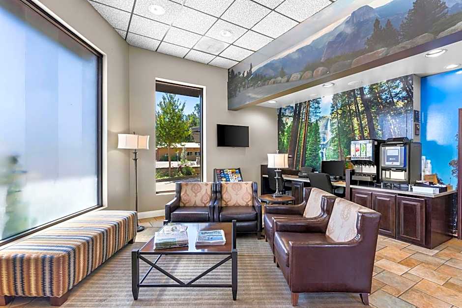 Best Western Plus Yosemite Way Station Motel