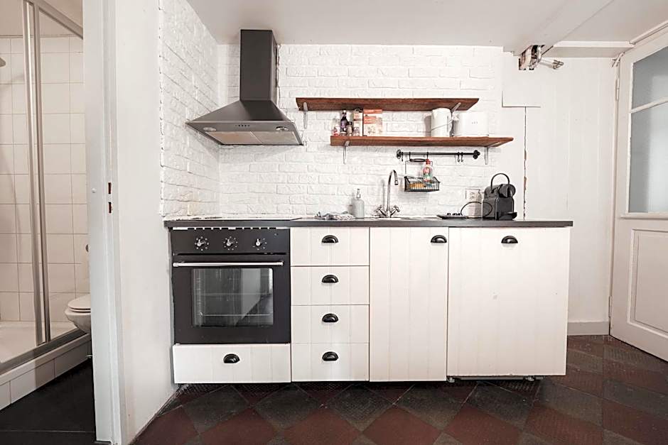 No8 Boutique Hotel - self check in