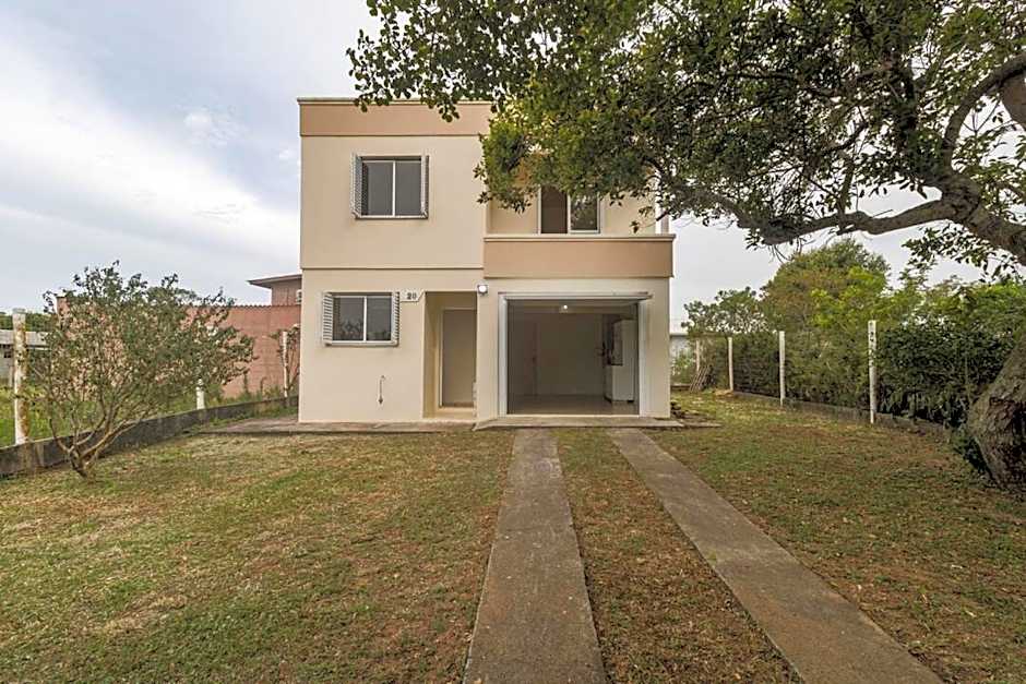 Casa com WiFi a 750 metros da Praia Arroio Seco RS