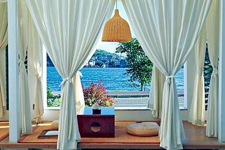 Dali Zi Yu Ju Shu Guo Seaview Hotel