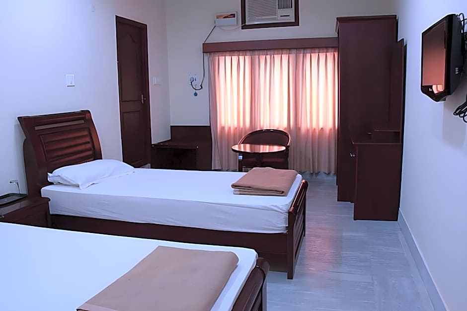 Lloyds Guest House Royapettah – Chennai, IL