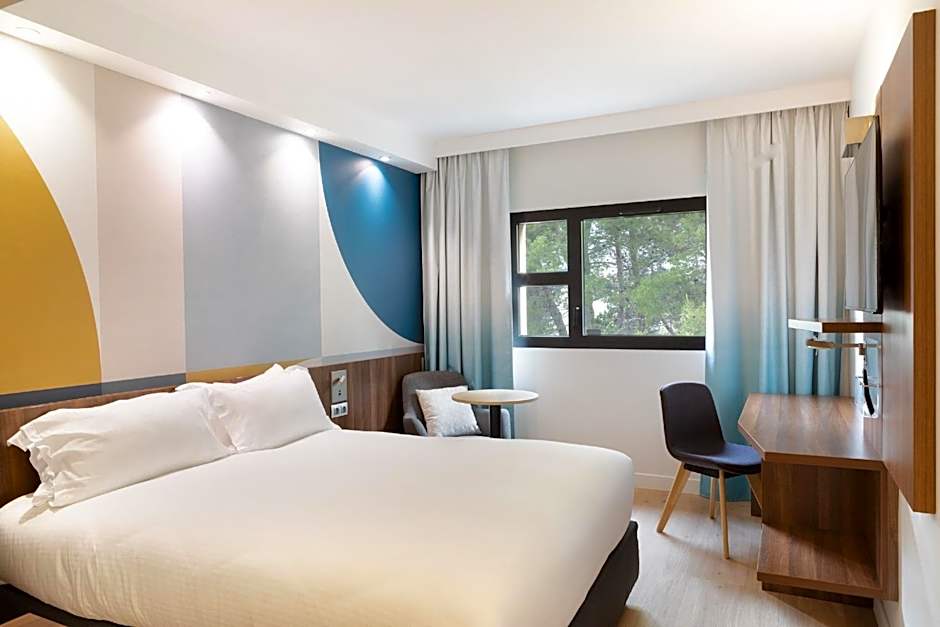 Holiday Inn Marseille Airport By IHG