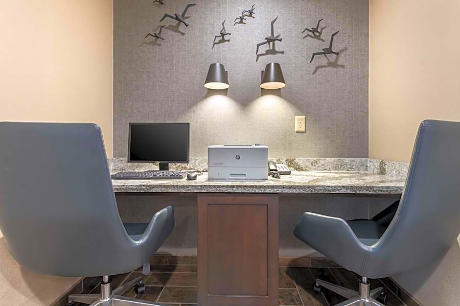 Best Western Plus Superior Inn